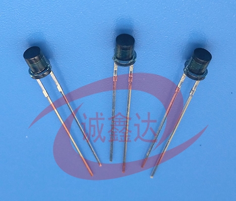 3mm平頭濾紅外光敏PT550F3H