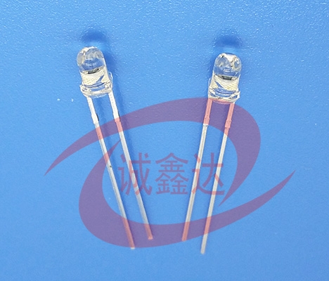 3mm圓頭有邊光敏管PT940-3C